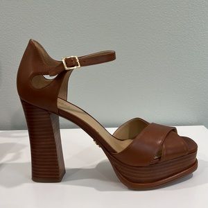 MICHAEL Michael Kors Platform Sandals - 8.5